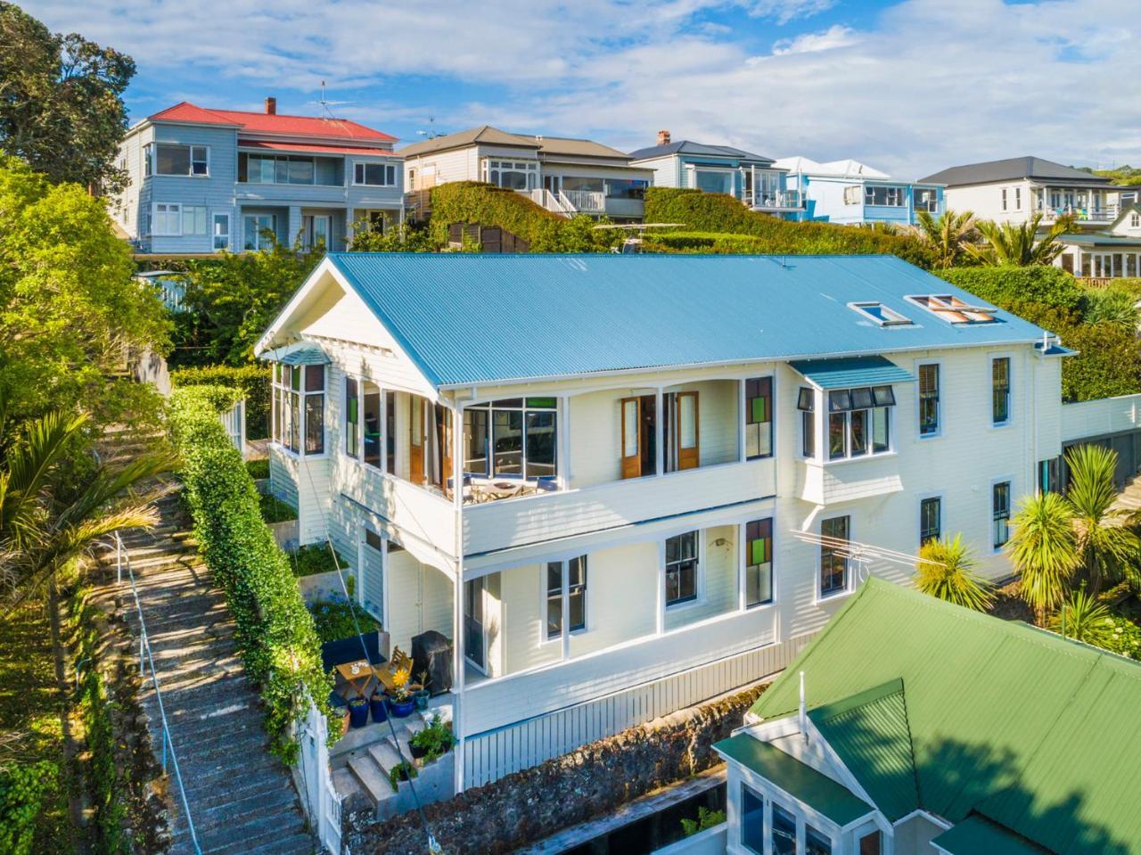 Devonport Harbour View Hotel Auckland Exterior photo